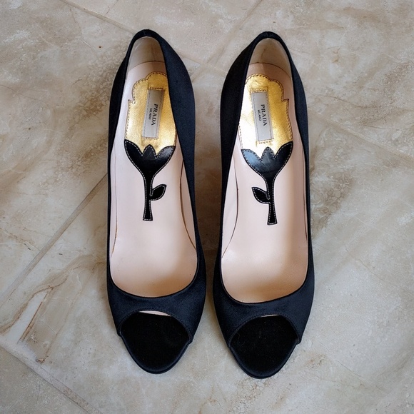 Prada Rose Flower Stem Carved Heel Stiletto v-day - Picture 6 of 8